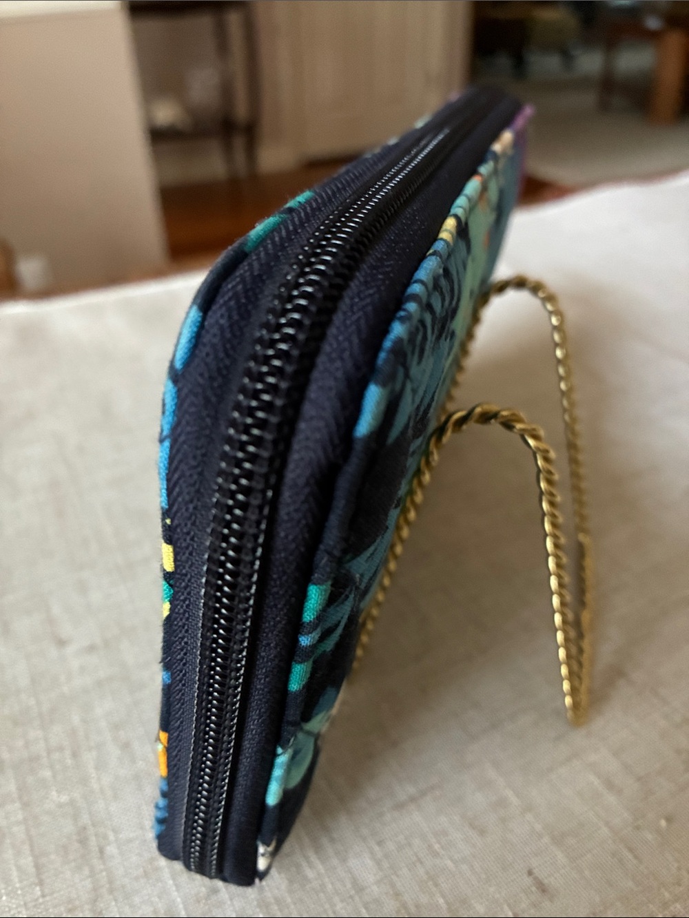 Vera Bradley Floral Quilted Zip-Around Wallet with Teal & Purple Accents EUC - Picture 6 of 10